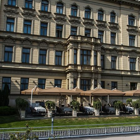 Le Palais Art Hotel Praga Exterior foto